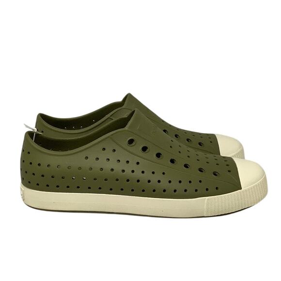 Native Shoes Mens 9 Rookie Green Jefferson Slip On Sneaker Perforated P2-65 - Picture 1 of 9